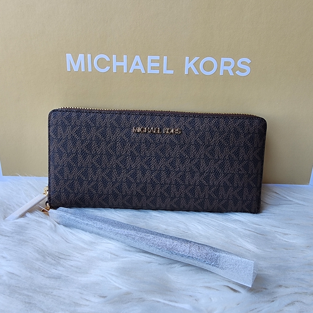 Michael Kors Brown Wallet Original Brand New With Tag